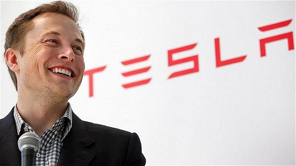 Các Cổ Đông Tesla Bác Bỏ Đề Nghị Thay CEO Elon Musk 