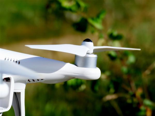 Mỹ Ra Luật Mới Yêu Cầu Máy Bay Drone Nhỏ Phải Có Biển Số
