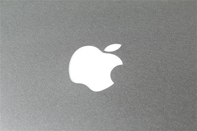 Apple Giảm 44 Tỷ USD Giá Trị, Liệu Có Phải Vì Quá Phụ Thuộc Vào Trung Quốc