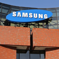 Samsung Nhận Được Chứng Chỉ Cho Điện Thoại Nắp Gập Galaxy Golden 3