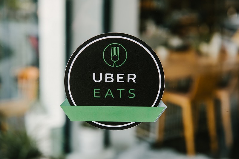 Uber Sẽ Cho Phép Hành Khách Gửi Tip Cho Tài Xế