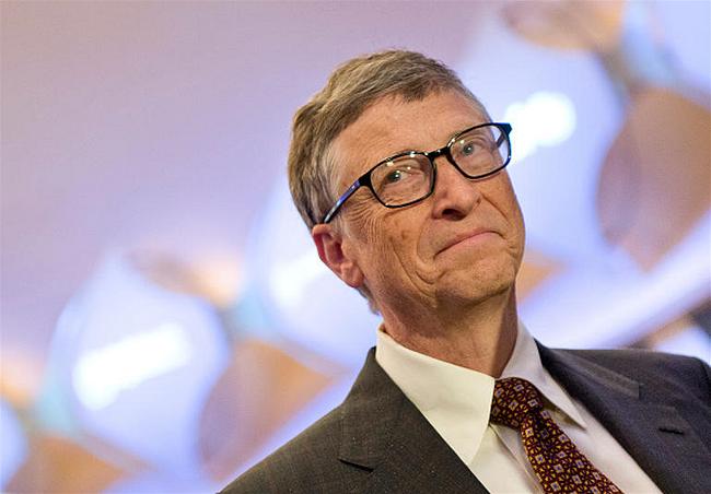 Bill Gates- Thuế Robot Sẽ Giúp Con Người Không Bị Cướp Việc 