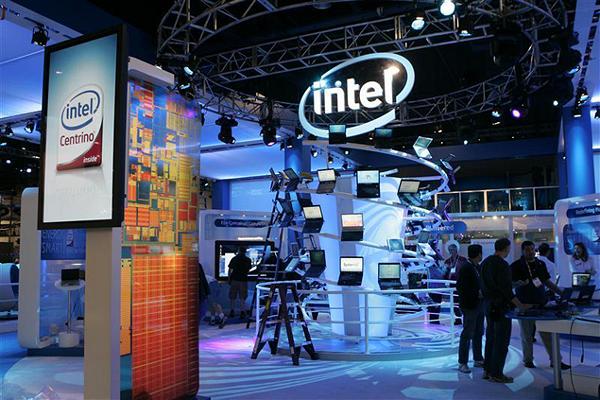 Intel Đang Đối Mặt Với Bước Ngoặc Mang Tính Lịch Sử 