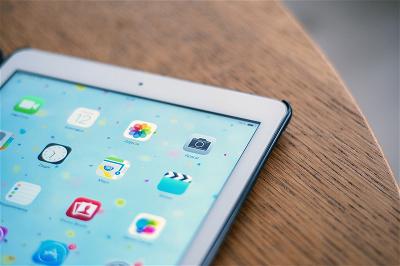Apple Không Cho Phép Các Ứng Dụng Biến Camera iPad Thành Nút Bấm