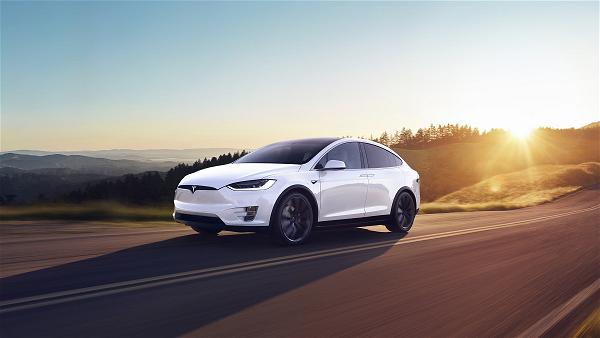 Tesla Đã Đạt Được Tốc Độ Sản Xuất 5,000 Chiếc Model 3 Mỗi Tuần
