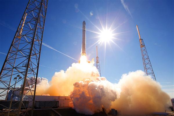 Spacex Phá Kỷ Lục Tái Sử Dụng Tên Lửa Falcon 9
