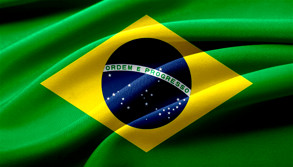 Tổng Thống Brazil Bị Yêu Cầu Từ Chức
