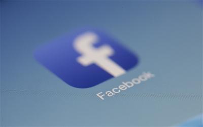 Facebook Đuổi Việc Nhân Viên Lên Tiếng Về Vụ Tự Tử Của Đồng Nghiệp