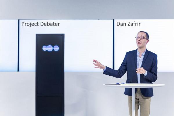IBM Giới Thiệu Dự Án Debater, AI Có Thể Tranh Cãi Bằng Tiếng Anh 