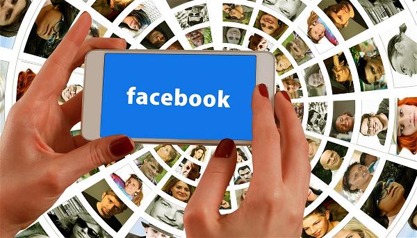 Facebook Đang Thử Nghiệm Tính Năng Bình Luận Riêng Tư